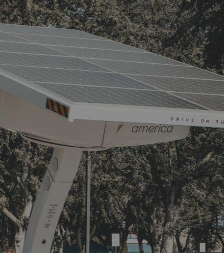 關注售電側、新增配電網、 能源互聯網及分布式能源發展