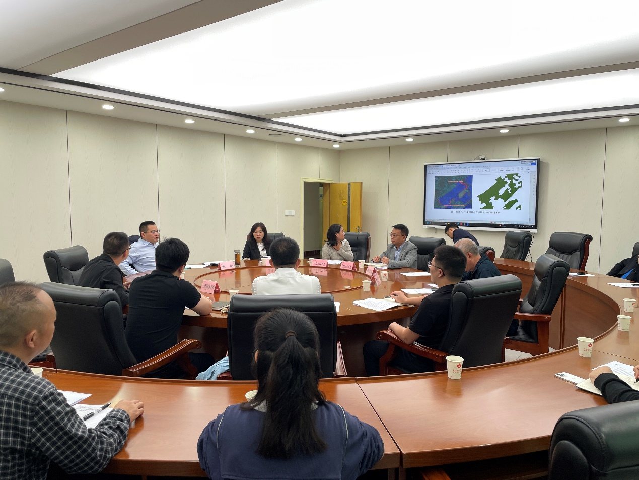 重慶市豐都縣“油茶+光伏”300MW光伏示范項目專題會順利召開并成功簽約